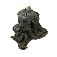 Friday the 13th The Game Pamela Voorhees Shrine 7" Scale Diorama