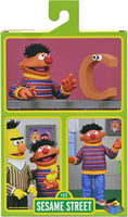 Sesame Street Ultimate Ernie 7" Scale Action Figure